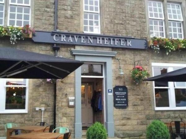 The Craven Heifer Bed and Breakfast Addingham Exterior foto